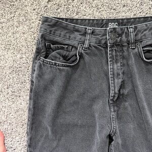 BDG by Urban Outfitters Black High-Rise Jeans – Size 27